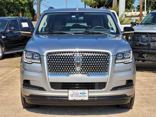 2022 Lincoln Navigator Reserve
