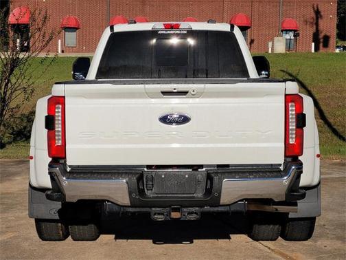 2023 Ford F-350 Lariat