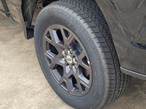 Agate Black Metallic 2026 Ford F-150 STX