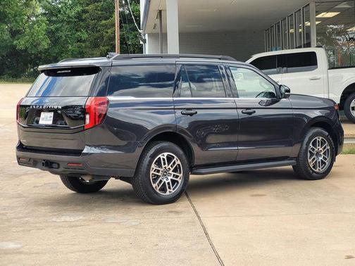 Gray Metallic 2025 Ford Expedition Active