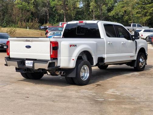 2024 Ford F-350 Lariat