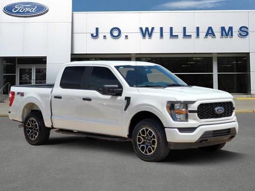 Oxford White 2023 Ford F-150 XL