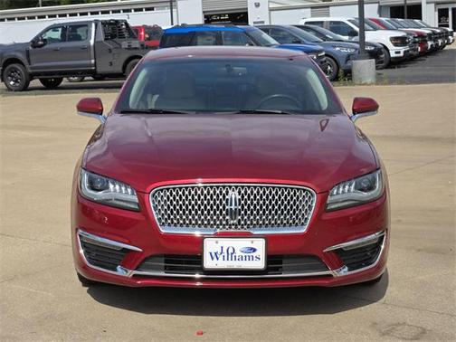 2017 Lincoln MKZ Premiere