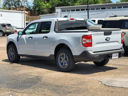 Space White Metallic 2026 Ford Maverick XLT