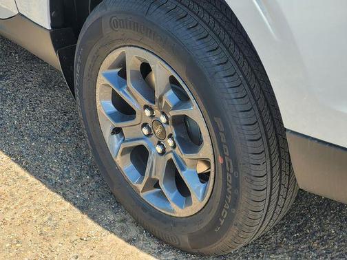 Space White Metallic 2026 Ford Maverick XLT