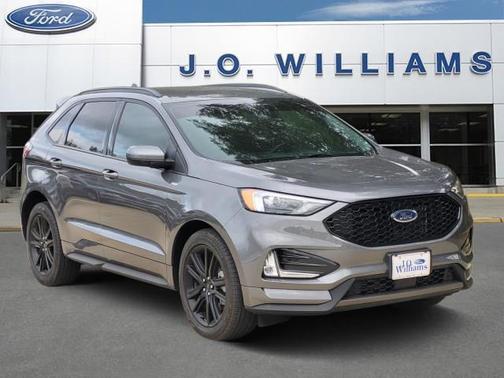 2022 Ford Edge ST Line
