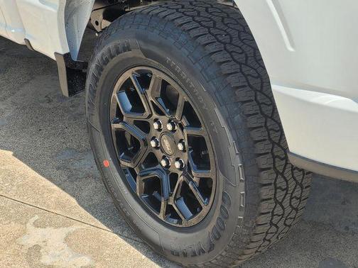 Oxford White 2026 Ford F-150 STX