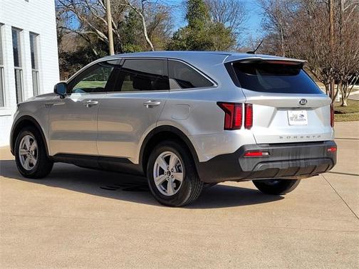 2021 Kia Sorento LX