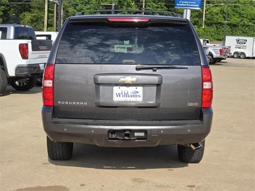 Taupe Gray Metallic 2011 Chevrolet Suburban 1500 LT
