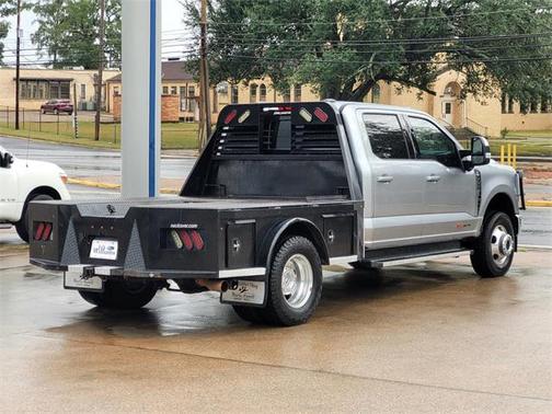 2023 Ford F-350 Lariat