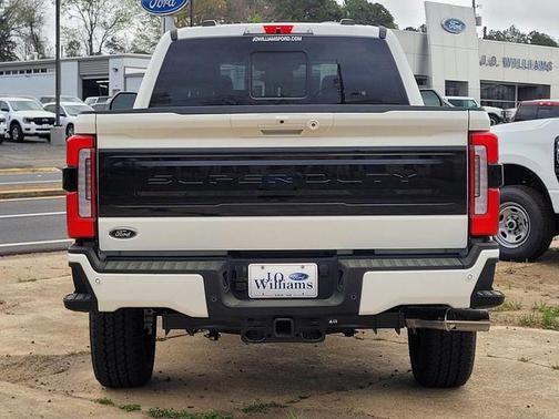Star White Metallic Tri-Coat 2026 Ford F-250 Platinum