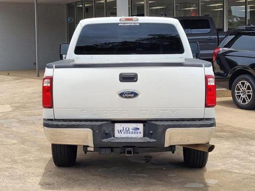 Oxford White 2011 Ford F-250 XL