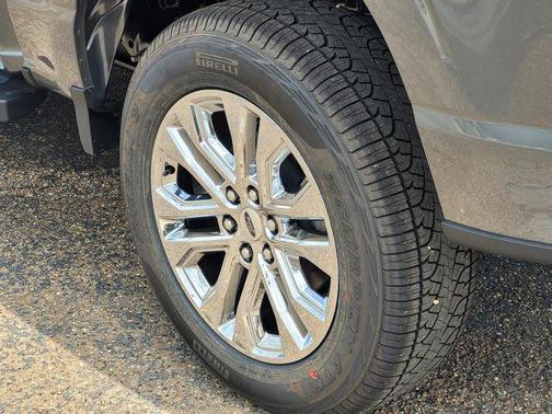 Carbonized Gray Metallic 2026 Ford F-150 XLT