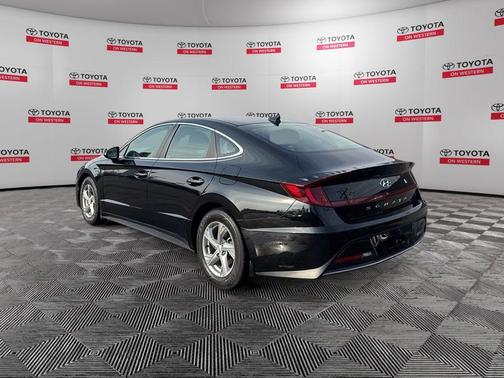 2021 Hyundai SONATA SE