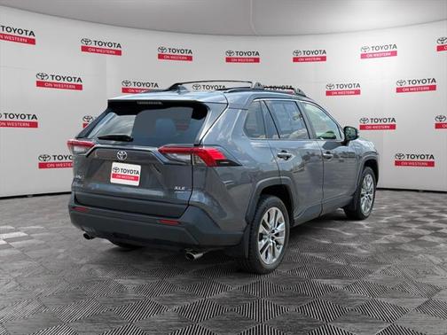 2019 Toyota RAV4 XLE Premium