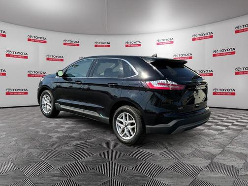 Black Metallic 2023 Ford Edge SEL