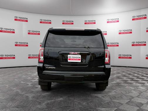 2016 GMC Yukon SLE