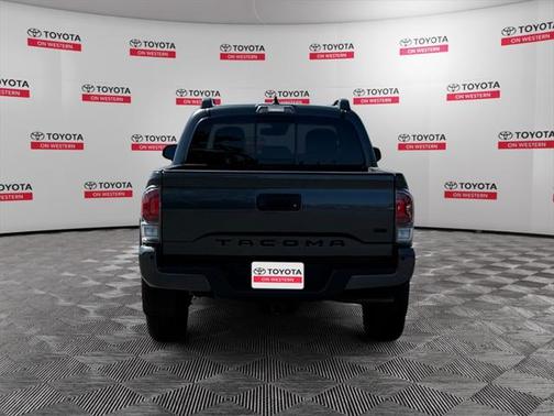 2021 Toyota Tacoma TRD Sport