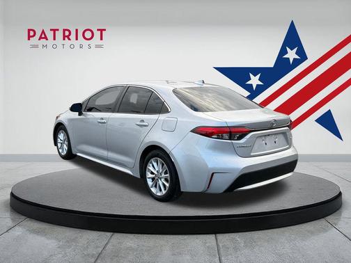 2020 Toyota Corolla XLE