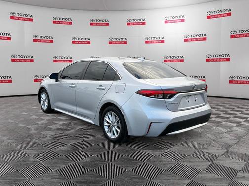 2020 Toyota Corolla XLE