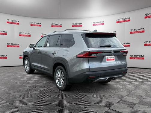 2025 Toyota Grand Highlander Platinum