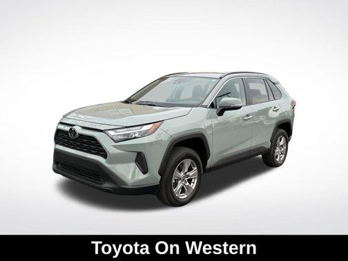 2023 Toyota RAV4 XLE