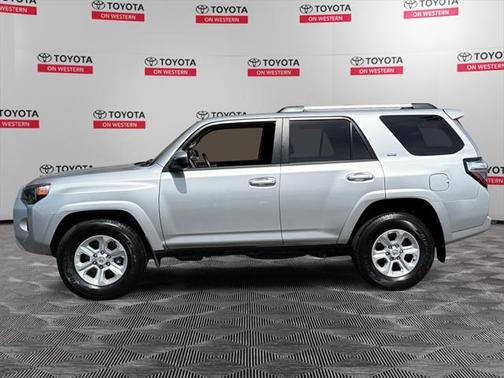 2024 Toyota 4Runner SR5
