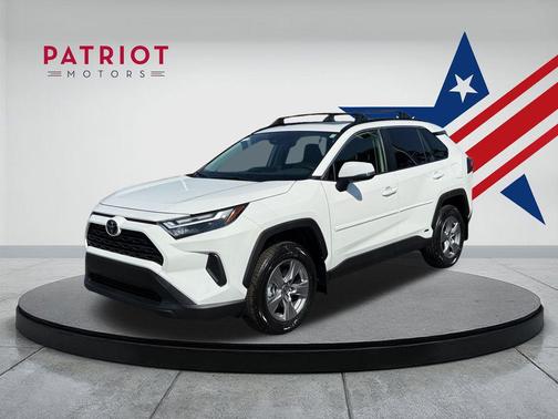 2025 Toyota RAV4 Hybrid XLE
