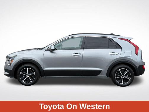 2024 Kia Niro LX