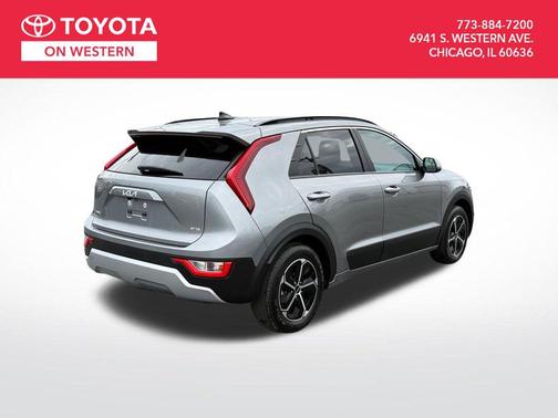 2024 Kia Niro LX