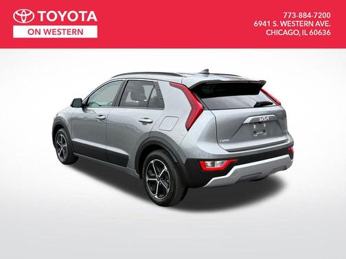 2024 Kia Niro LX