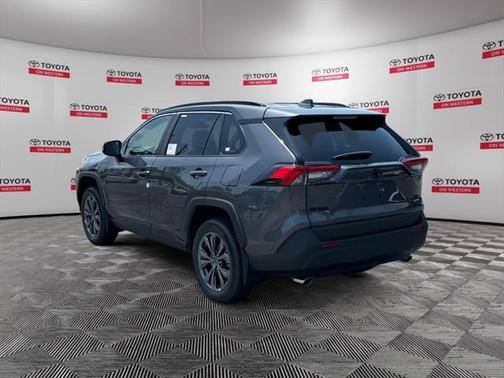 2025 Toyota RAV4 Hybrid XLE Premium