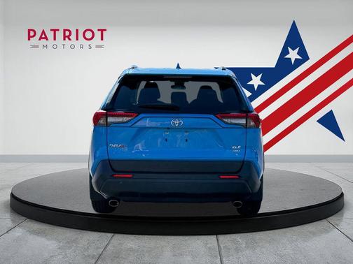 2019 Toyota RAV4 XLE