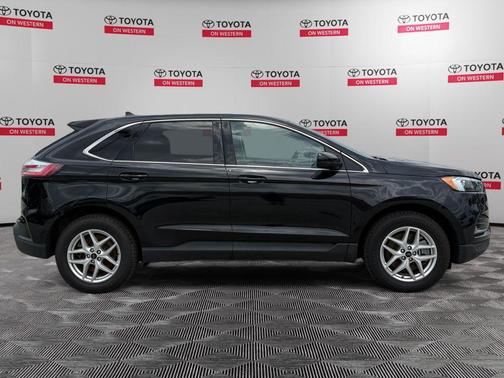 Tuxedo Black Metallic 2014 Ford Edge Limited