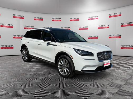 Pristine White Metallic Tri-Coat 2022 Lincoln Corsair Standard