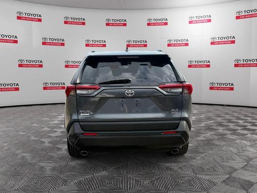 Magnetic Gray Metallic 2019 Toyota RAV4 XLE Premium