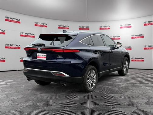 2021 Toyota Venza XLE