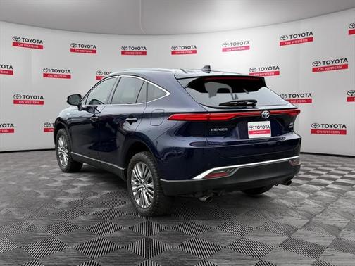 2021 Toyota Venza XLE