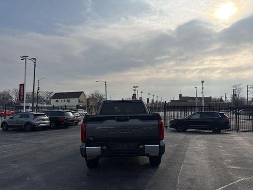 2024 Toyota Tundra SR5