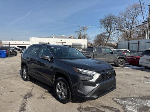 2024 Toyota RAV4 XLE