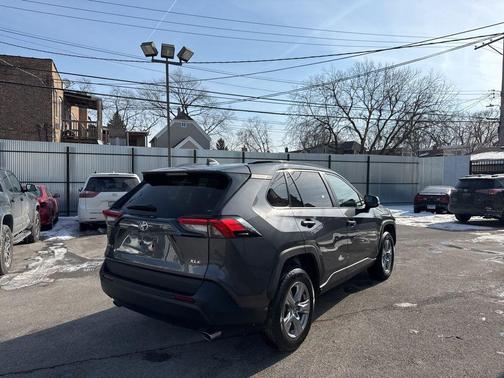 2024 Toyota RAV4 XLE
