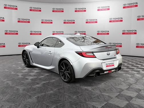 2023 Toyota GR86 Premium