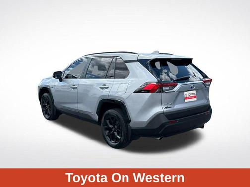 2024 Toyota RAV4 Hybrid XLE