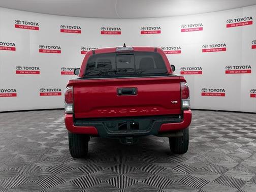 2022 Toyota Tacoma TRD Sport