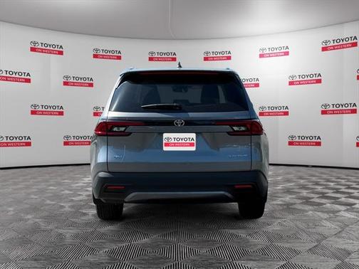 2025 Toyota Grand Highlander Platinum