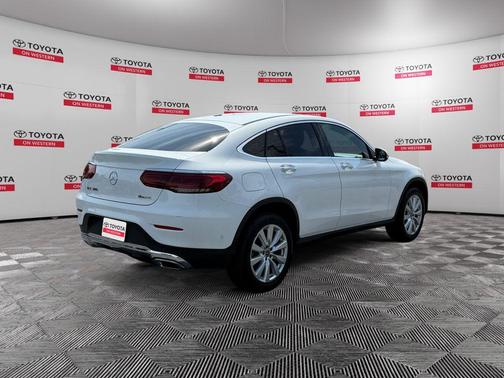 2021 Mercedes-Benz GLC 300 4MATIC Coupe