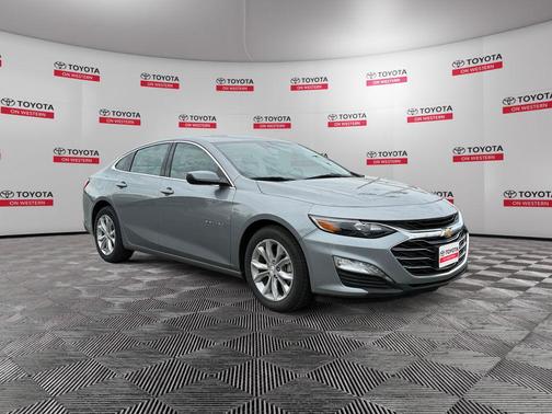 Sterling Gray Metallic 2024 Chevrolet Malibu FWD 1LT