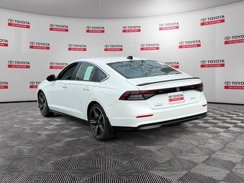 2024 Honda Accord Hybrid Base