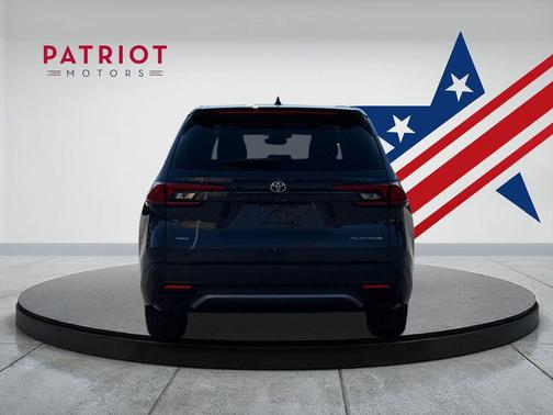 2024 Toyota Grand Highlander Platinum