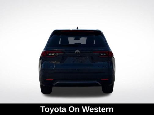 2024 Toyota Grand Highlander Platinum